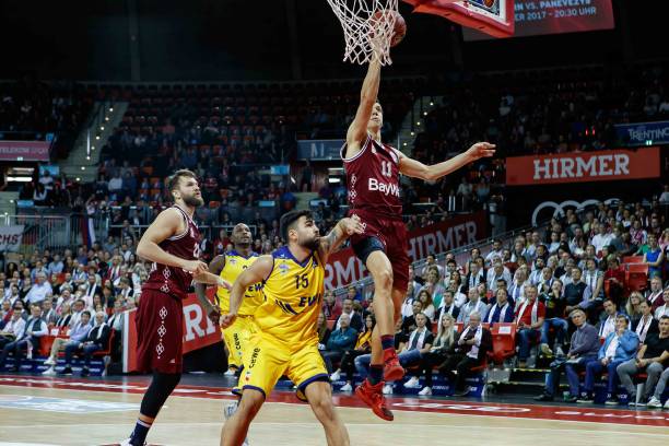 面对强敌 面对强敌