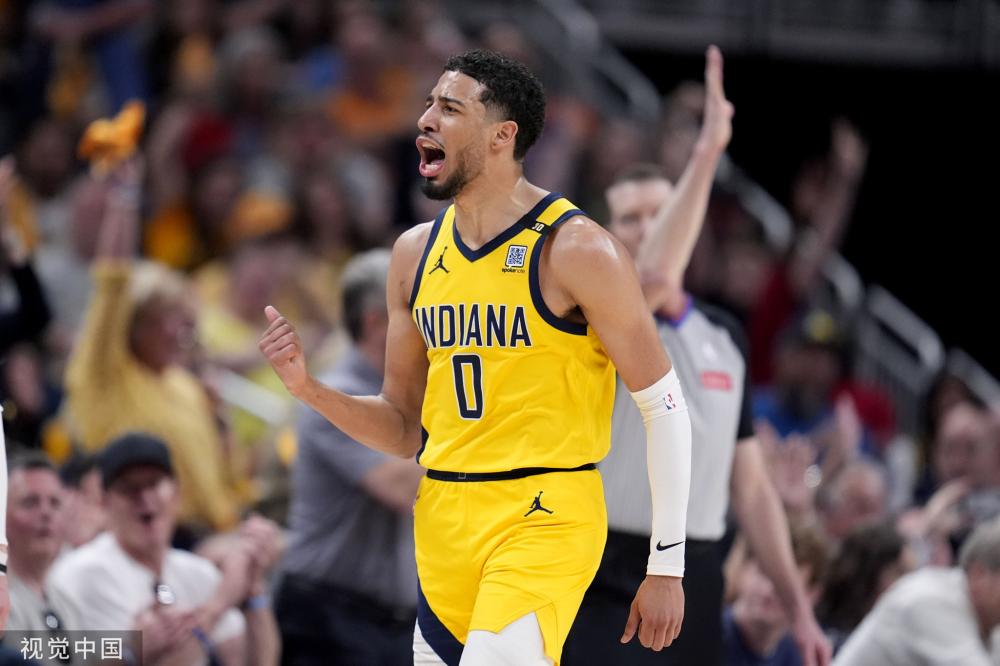 这位中场球 这位中场球